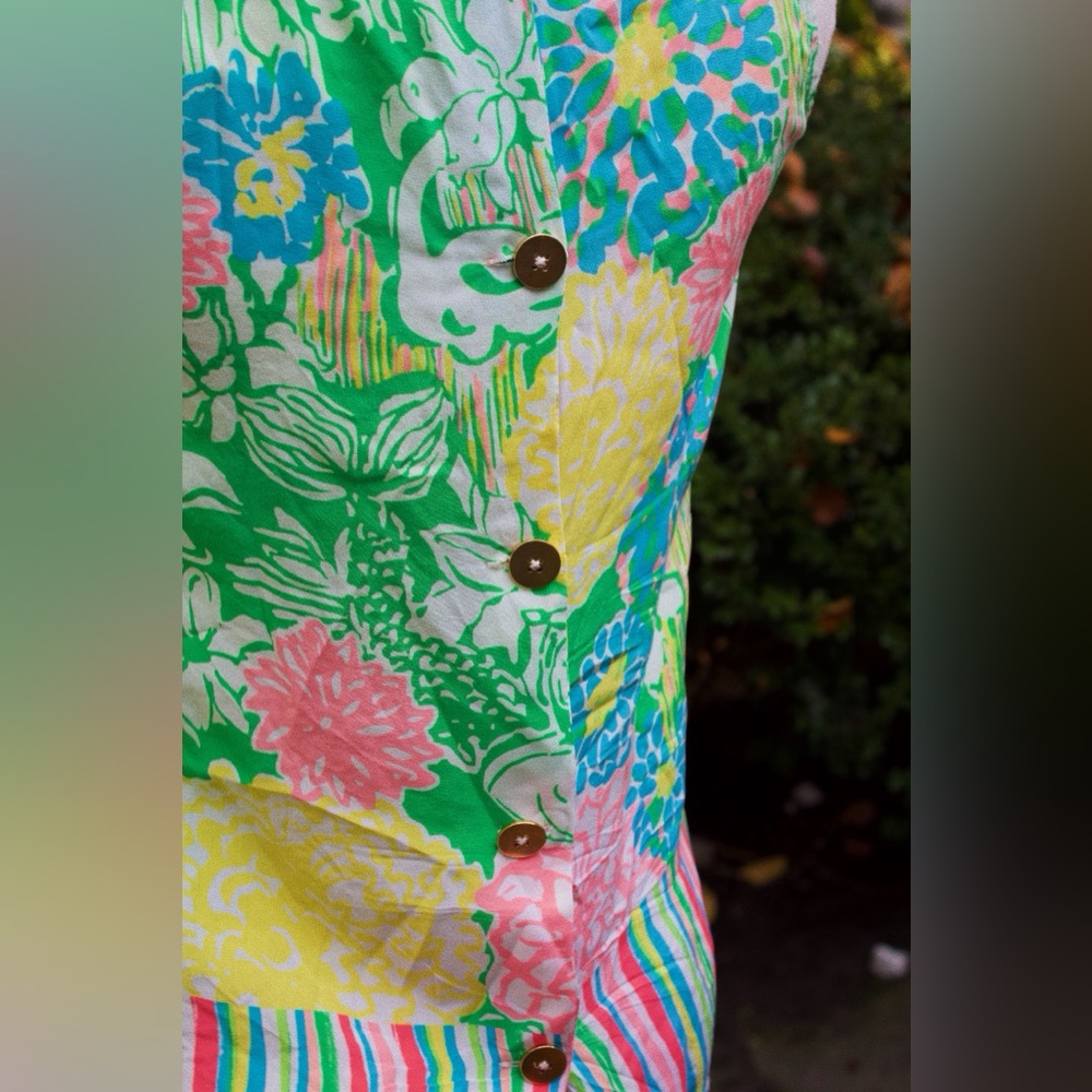 Button Back Sleeveless Blouse - image 3